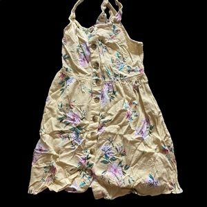 Size small SO brand juniors summer dress. New and unworn.